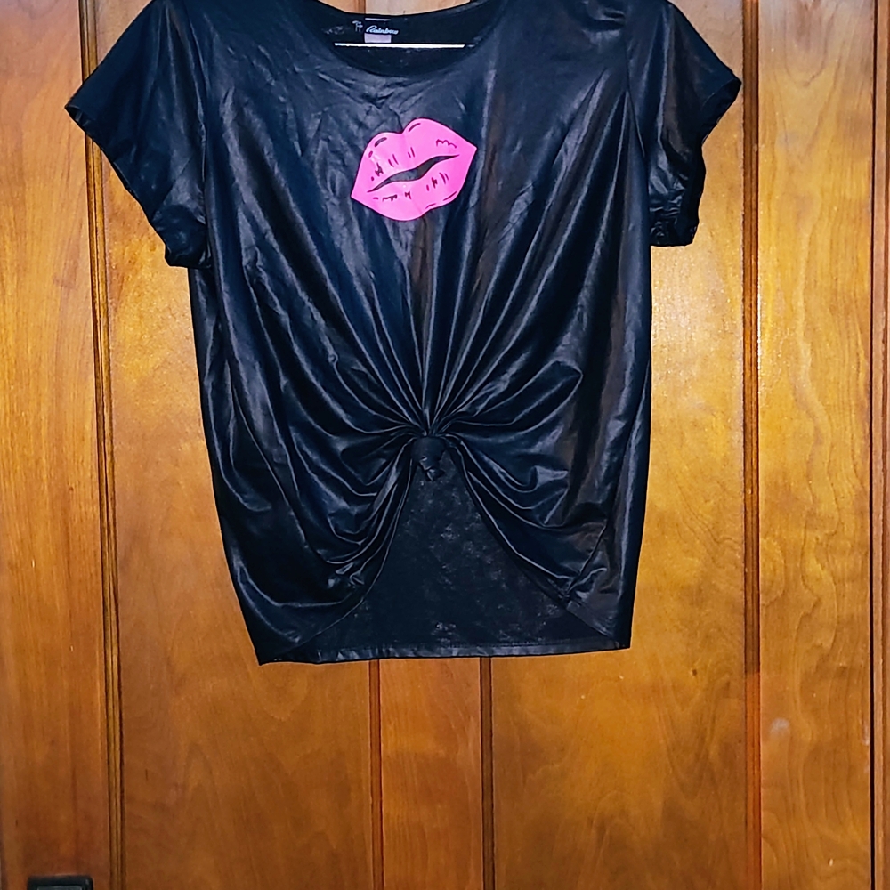 Rainbow Black Tee with Pink Lips Design